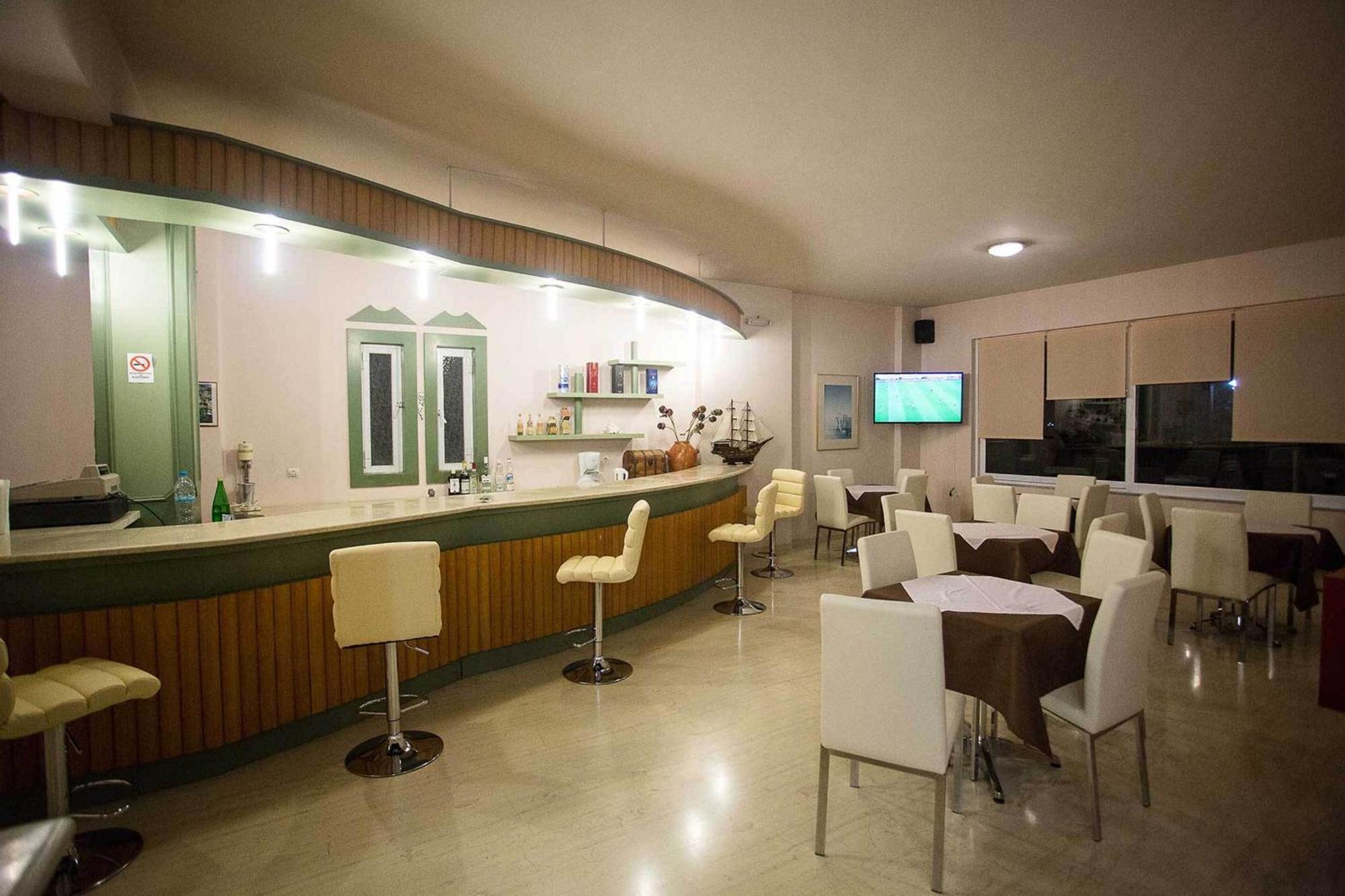 Remvi Hotel - Apartments Ступа Экстерьер фото